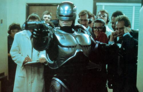 Robo strutting his targeting stuff...